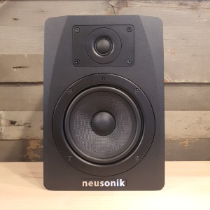 Neusonik NE05 (1조) 뉴소닉 모니터 스피커 / 매장 전시품, 박스 없음